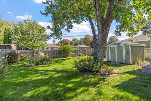 5254 Kentucky Avenue N, Crystal, MN 55428