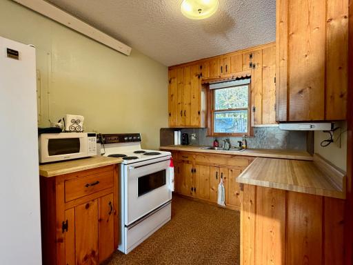 30519 Bonanza Road, Beardsley, MN 56211