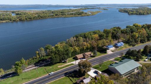 46652 Riverview Drive, La Crescent, MN 55947