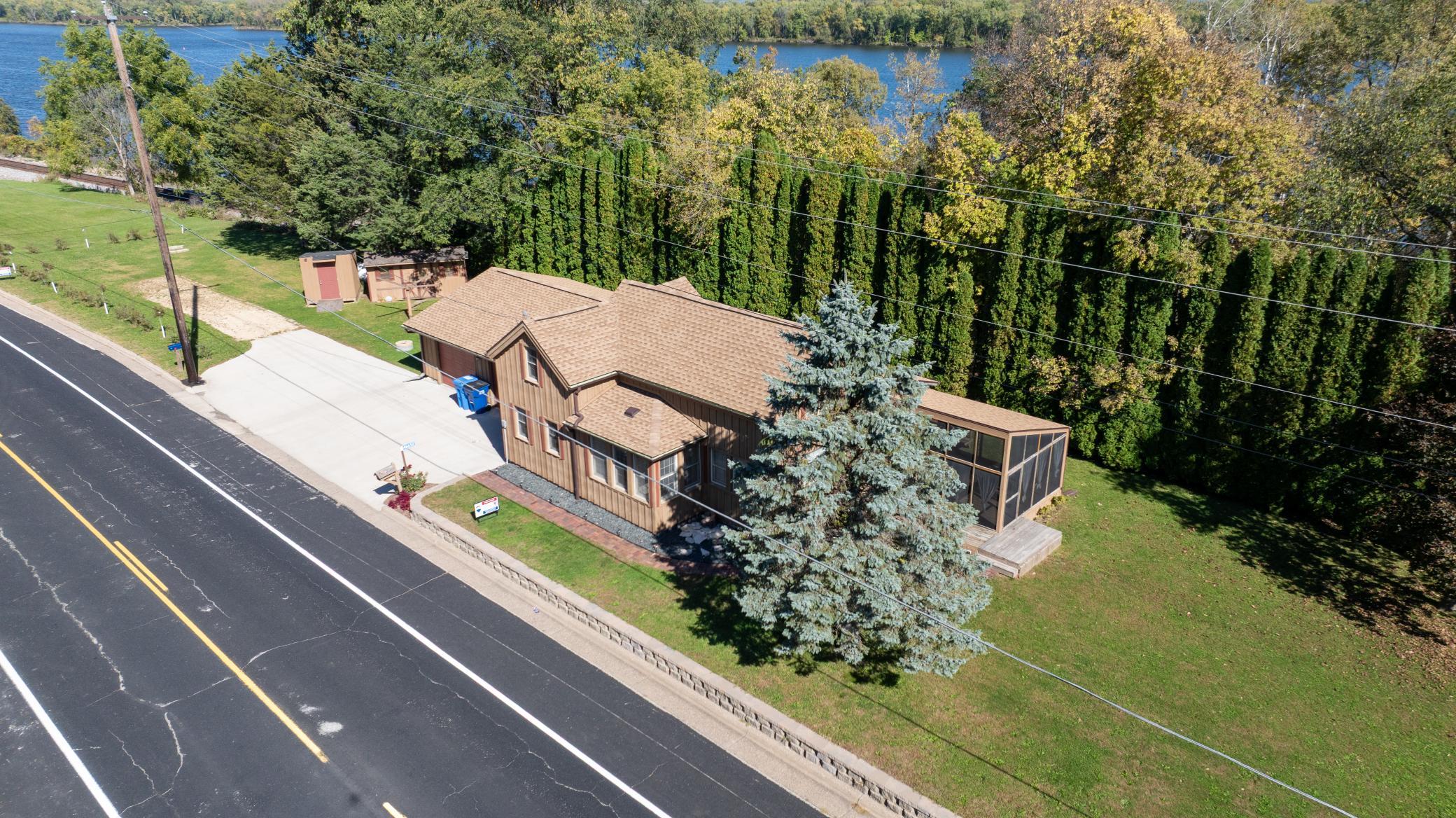 46652 Riverview Drive Dresbach-08.jpg