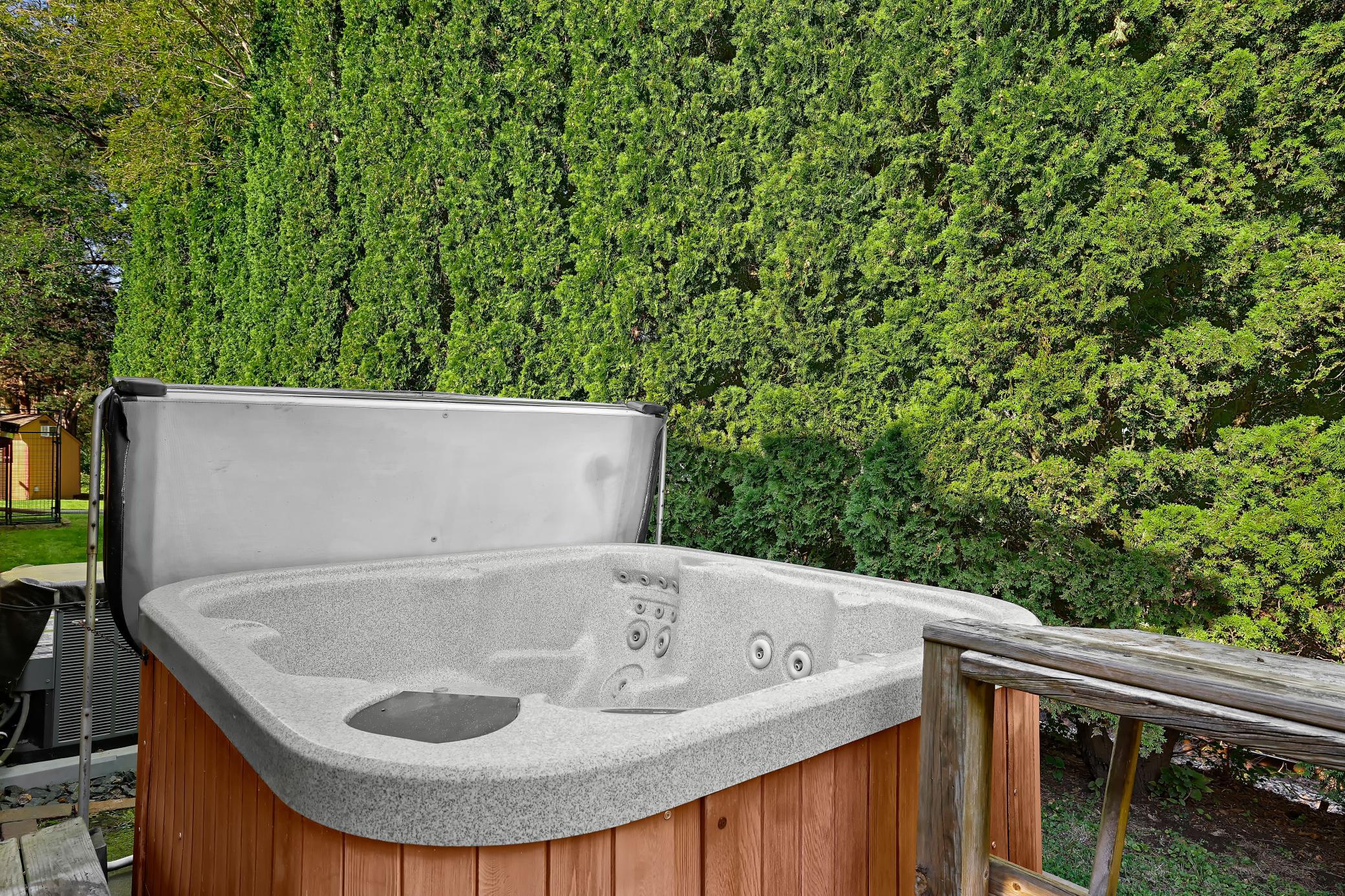Hot tub
