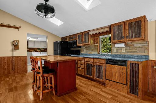 46652 Riverview Drive, La Crescent, MN 55947