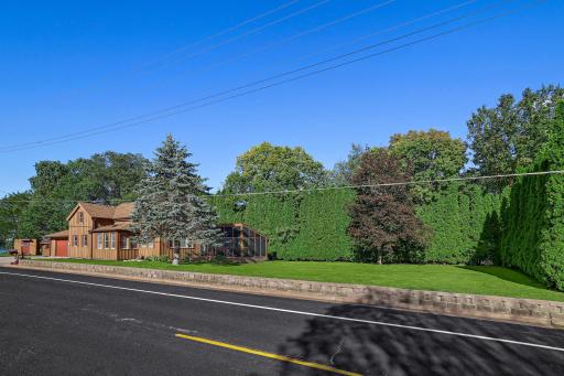 46652 Riverview Drive, La Crescent, MN 55947
