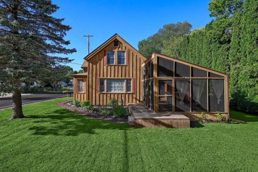 46652 Riverview Drive, La Crescent, MN 55947