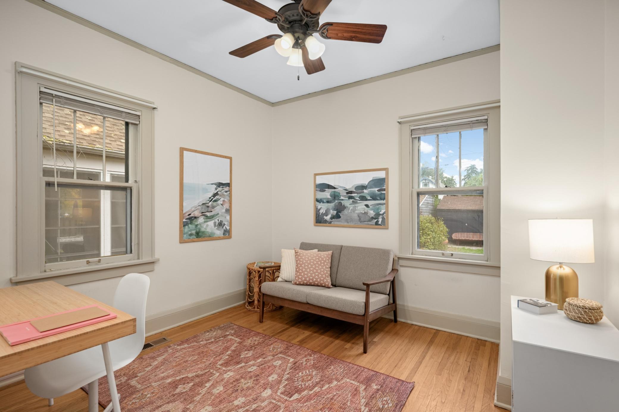 Rear bedroom