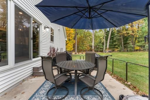 Enjoy the summer months in this fabulous backyard!
