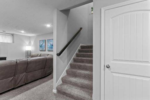 3415 Ten Oaks Street S, Cambridge, MN 55008