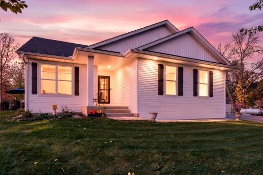 3415 Ten Oaks Street S, Cambridge, MN 55008