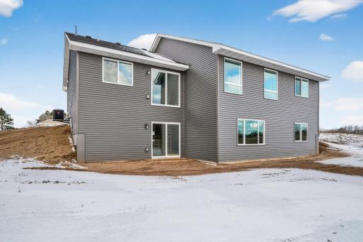 38653 Hawthorne Avenue, North Branch, MN 55056