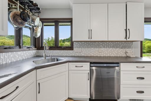 1473 Gilmore Valley Road, Winona, MN 55987
