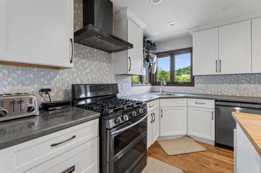 1473 Gilmore Valley Road, Winona, MN 55987