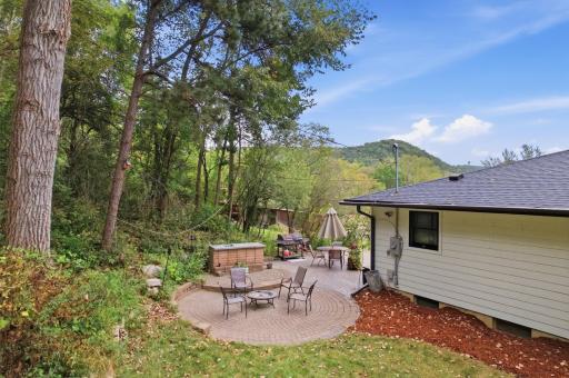 1473 Gilmore Valley Road, Winona, MN 55987