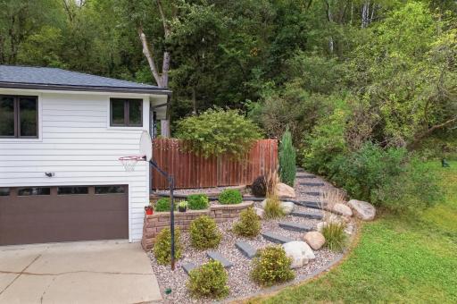 1473 Gilmore Valley Road, Winona, MN 55987