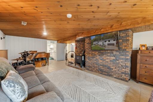 1473 Gilmore Valley Road, Winona, MN 55987