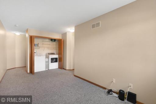 15718 Lower Fjord Way, Apple Valley, MN 55124