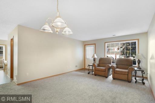 15718 Lower Fjord Way, Apple Valley, MN 55124