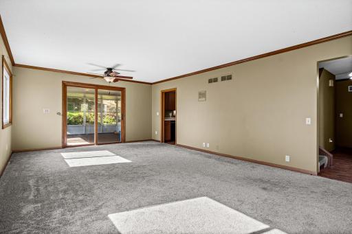 705 S 2nd Street, La Crescent, MN 55947