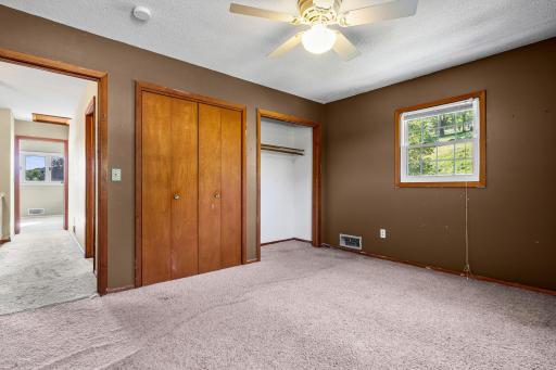 705 S 2nd Street, La Crescent, MN 55947