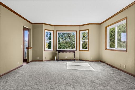 705 S 2nd Street, La Crescent, MN 55947