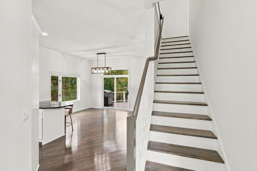 4143 Cashell Glen, Eagan, MN 55122