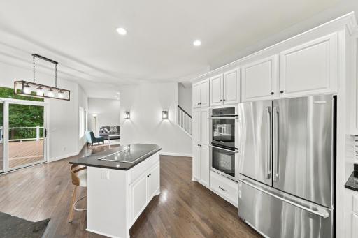 4143 Cashell Glen, Eagan, MN 55122