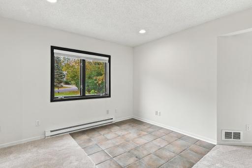 4143 Cashell Glen, Eagan, MN 55122
