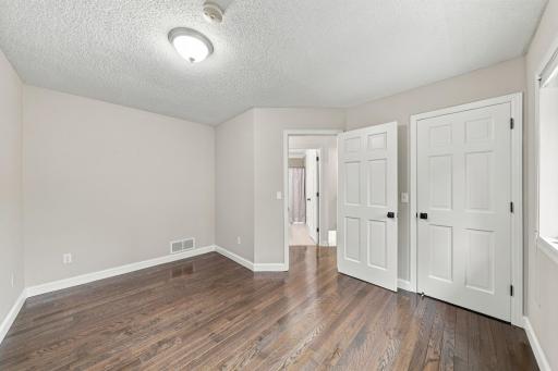 4143 Cashell Glen, Eagan, MN 55122
