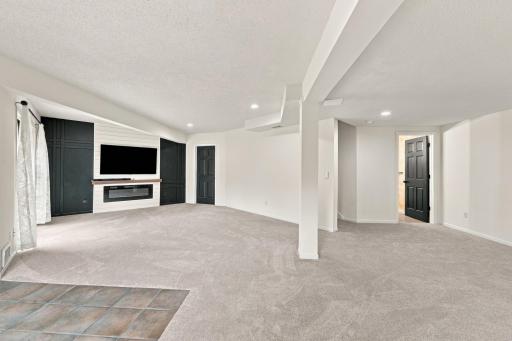 4143 Cashell Glen, Eagan, MN 55122