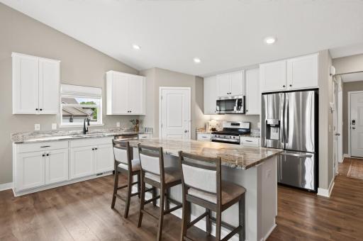 6199 Jasmine Bay S, Cottage Grove, MN 55016