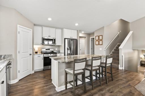 6199 Jasmine Bay S, Cottage Grove, MN 55016