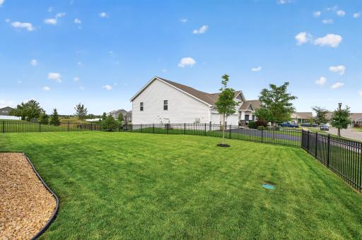 6199 Jasmine Bay S, Cottage Grove, MN 55016