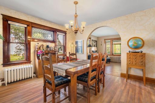 911 6th Street NW, Austin, MN 55912