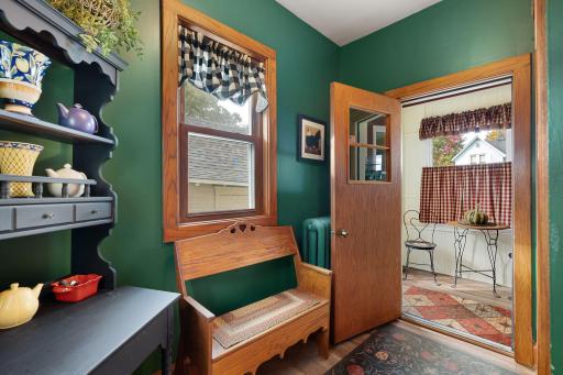 911 6th Street NW, Austin, MN 55912