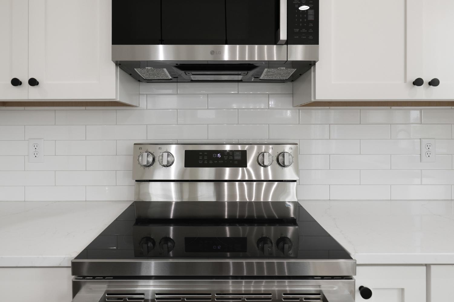 9798 Oxford Ln Elko-26.jpg