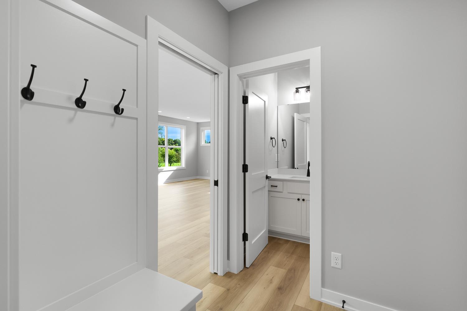 9798 Oxford Ln Elko-30.jpg