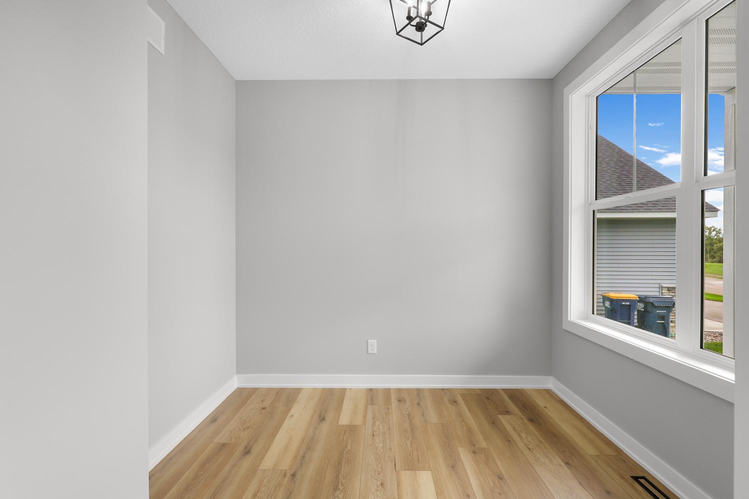 9798 Oxford Ln Elko-02.jpg