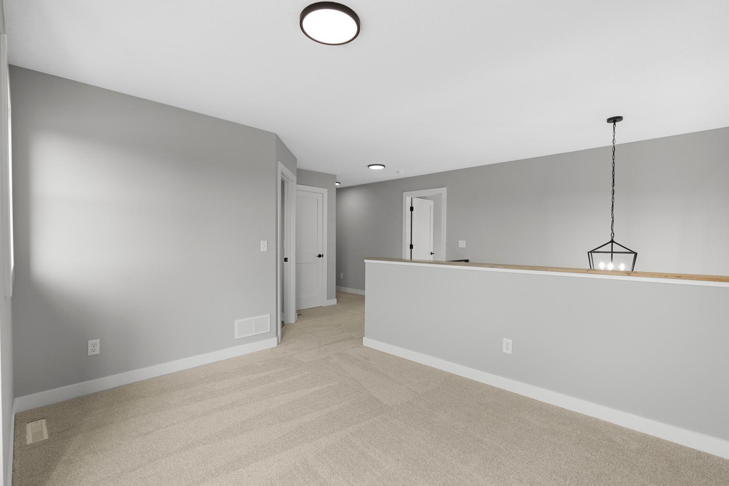 9798 Oxford Ln Elko-34.jpg