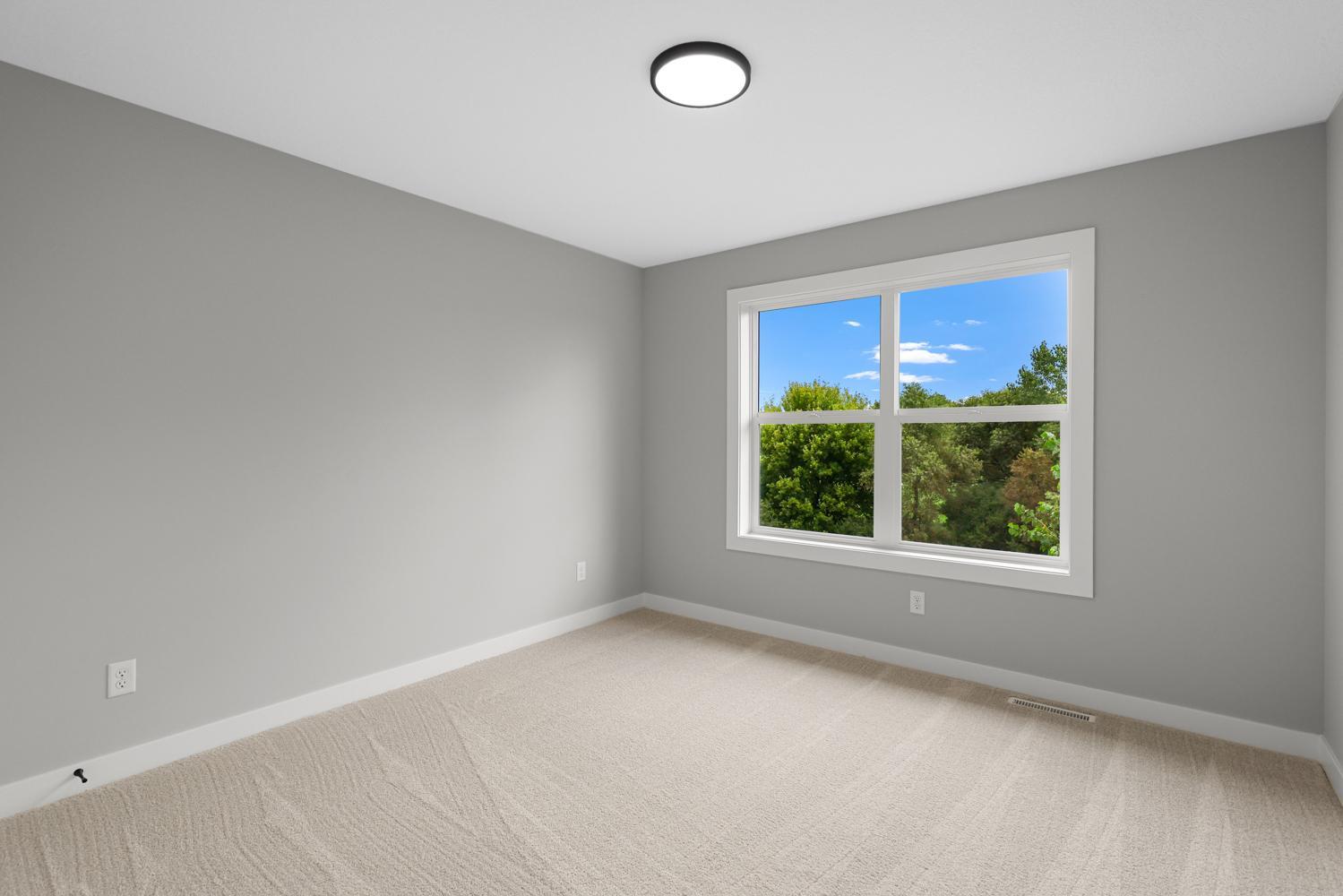 9798 Oxford Ln Elko-45.jpg