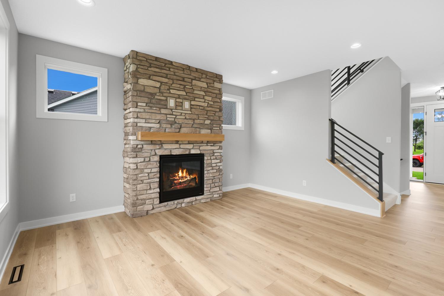 9798 Oxford Ln Elko-07.jpg