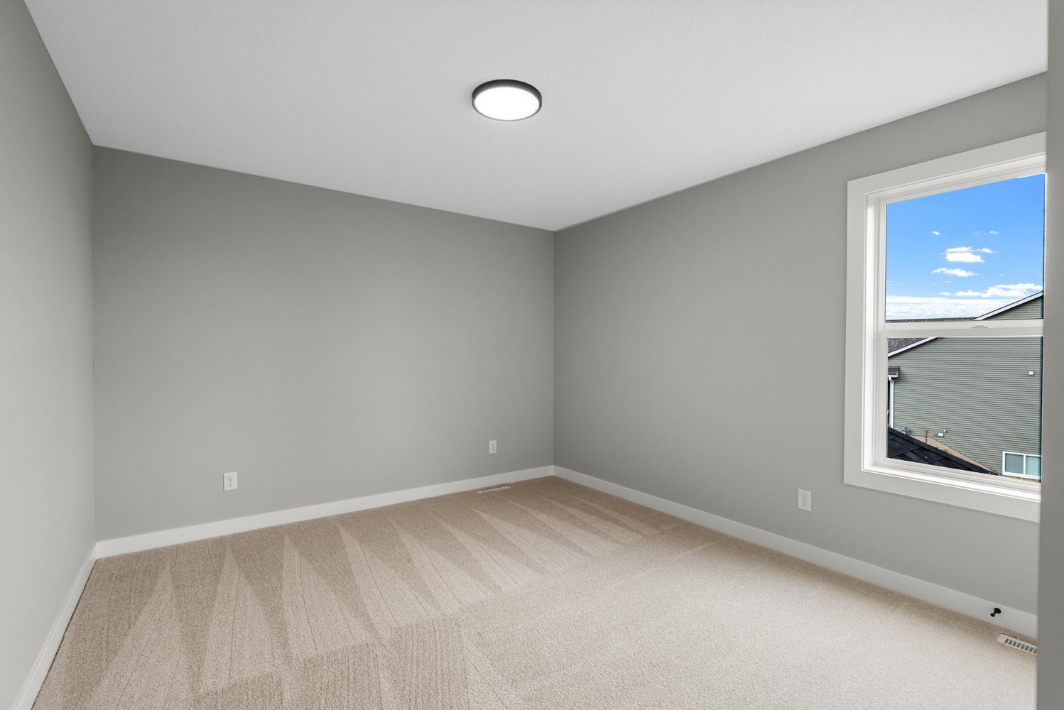 9798 Oxford Ln Elko-44.jpg