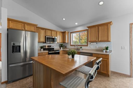4600 Tundra Lane NW, Rochester, MN 55901