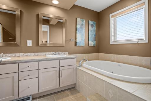 4379 47th Avenue S, Fargo, ND 58104