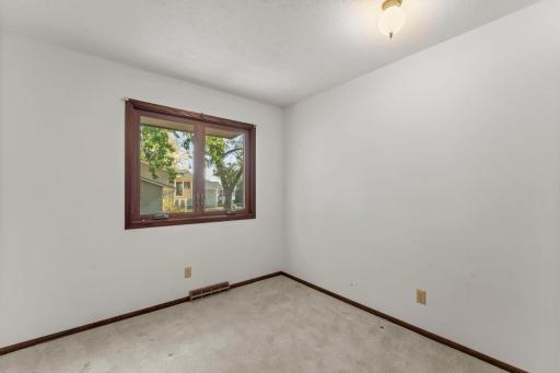 8365 Heather Avenue, Eden Prairie, MN 55347