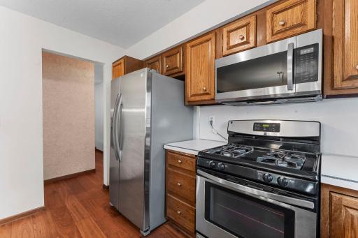 8365 Heather Avenue, Eden Prairie, MN 55347