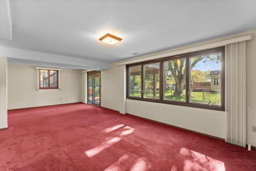 8365 Heather Avenue, Eden Prairie, MN 55347