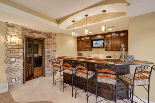 8710Photography-Web-Friendly-13187-Drumcliffe-Path-Rosemount-MN-55068-67.jpg