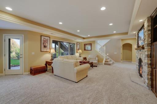 8710Photography-Web-Friendly-13187-Drumcliffe-Path-Rosemount-MN-55068-55.jpg