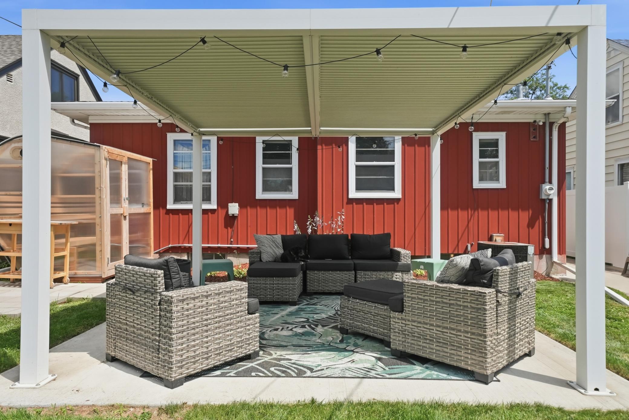 Property photo for 5752 23rd Avenue S, Minneapolis, MN 55417