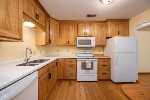 606 Pondhurst Drive, Amery, WI 54001