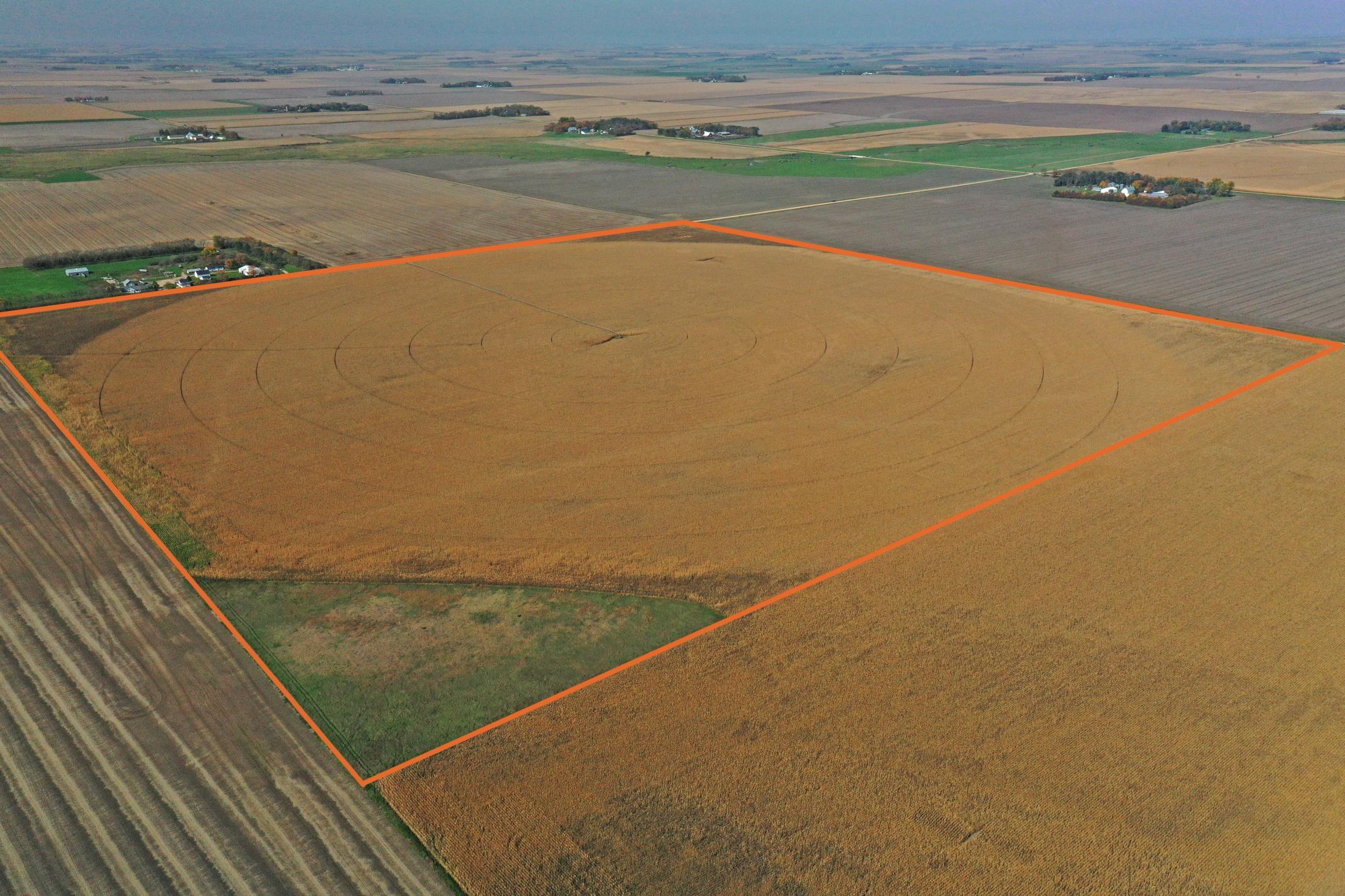 09-Pipestone-160-Aerial-09.JPG